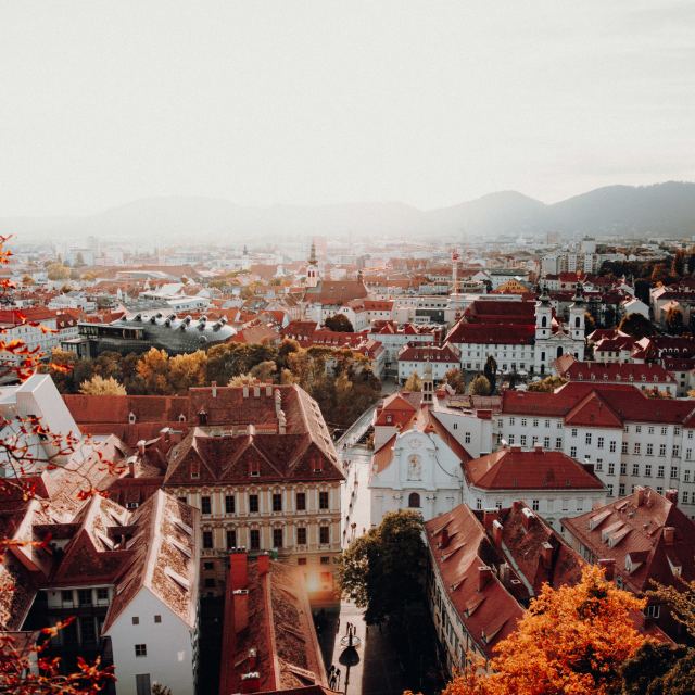 Stadtansicht einer attraktiven Wohn- und Investitionsregion in der Schweiz